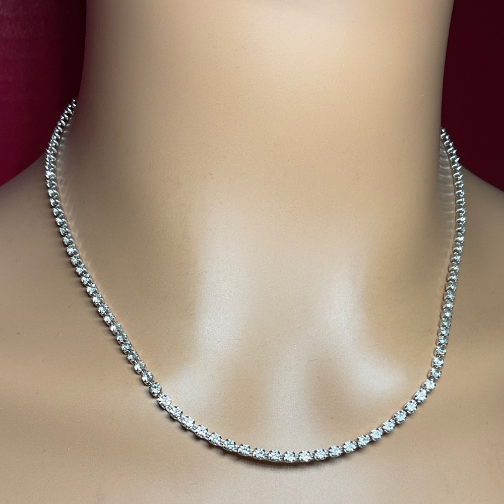 Avon Silver Necklace with Clear Stones Price Firm - Picture 3 of 5
